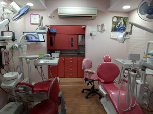 Om Multispeciality Dental Clinic